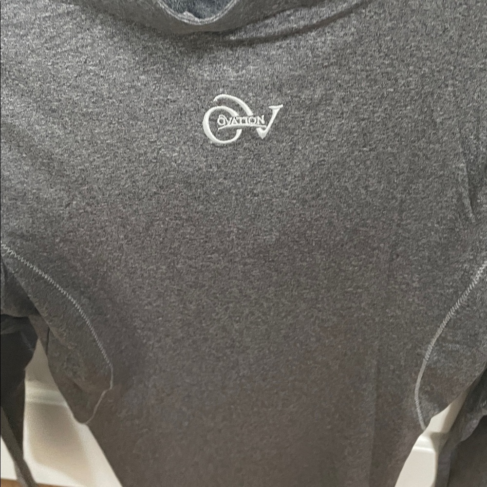 Ovation 1/4 zip long sleeve athletic top - Picture 3 of 6
